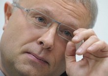 Александр Лебедев: «Теперь найду применение своим силам в политике» Александр Лебедев: «Теперь найду применение своим силам в политике»
